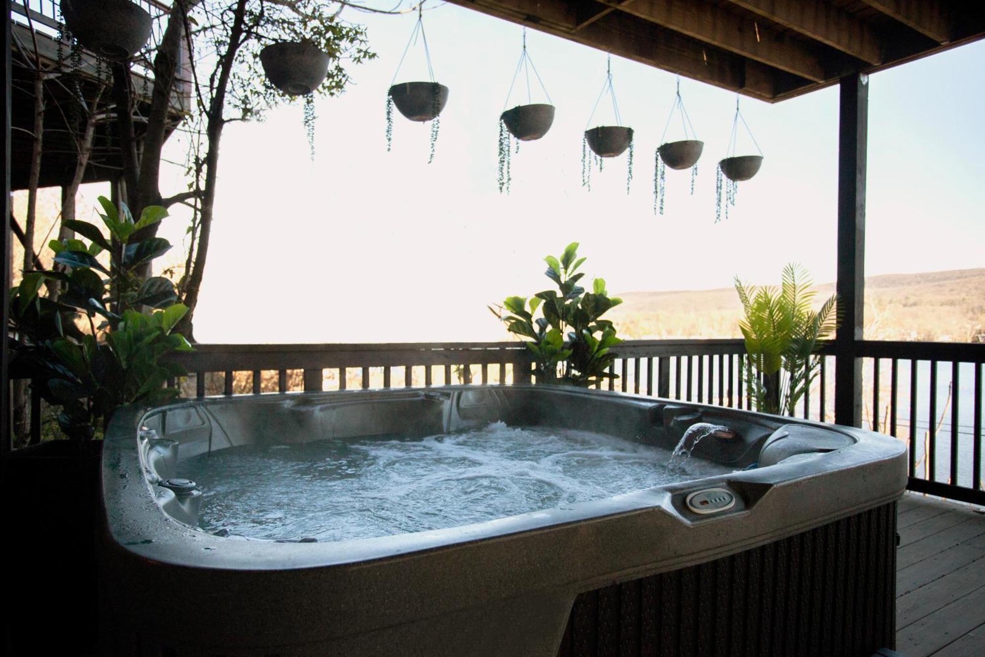 Lakeview House - Hot Tub - Firepit - Stunning Views - Spacious Deck - Cozy Living Room - Bar Greenwood Lake Exteriér fotografie