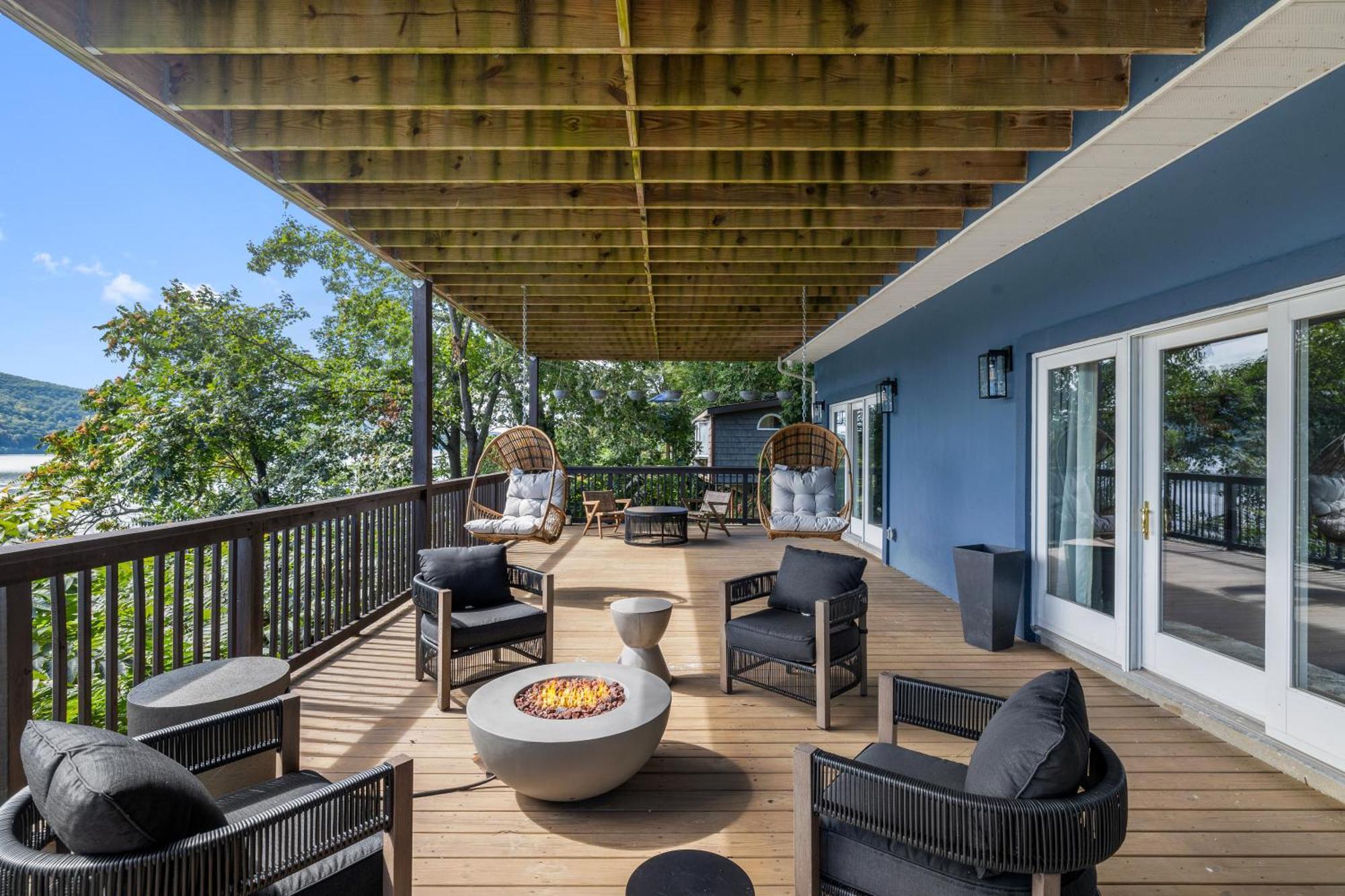 Lakeview House - Hot Tub - Firepit - Stunning Views - Spacious Deck - Cozy Living Room - Bar Greenwood Lake Exteriér fotografie