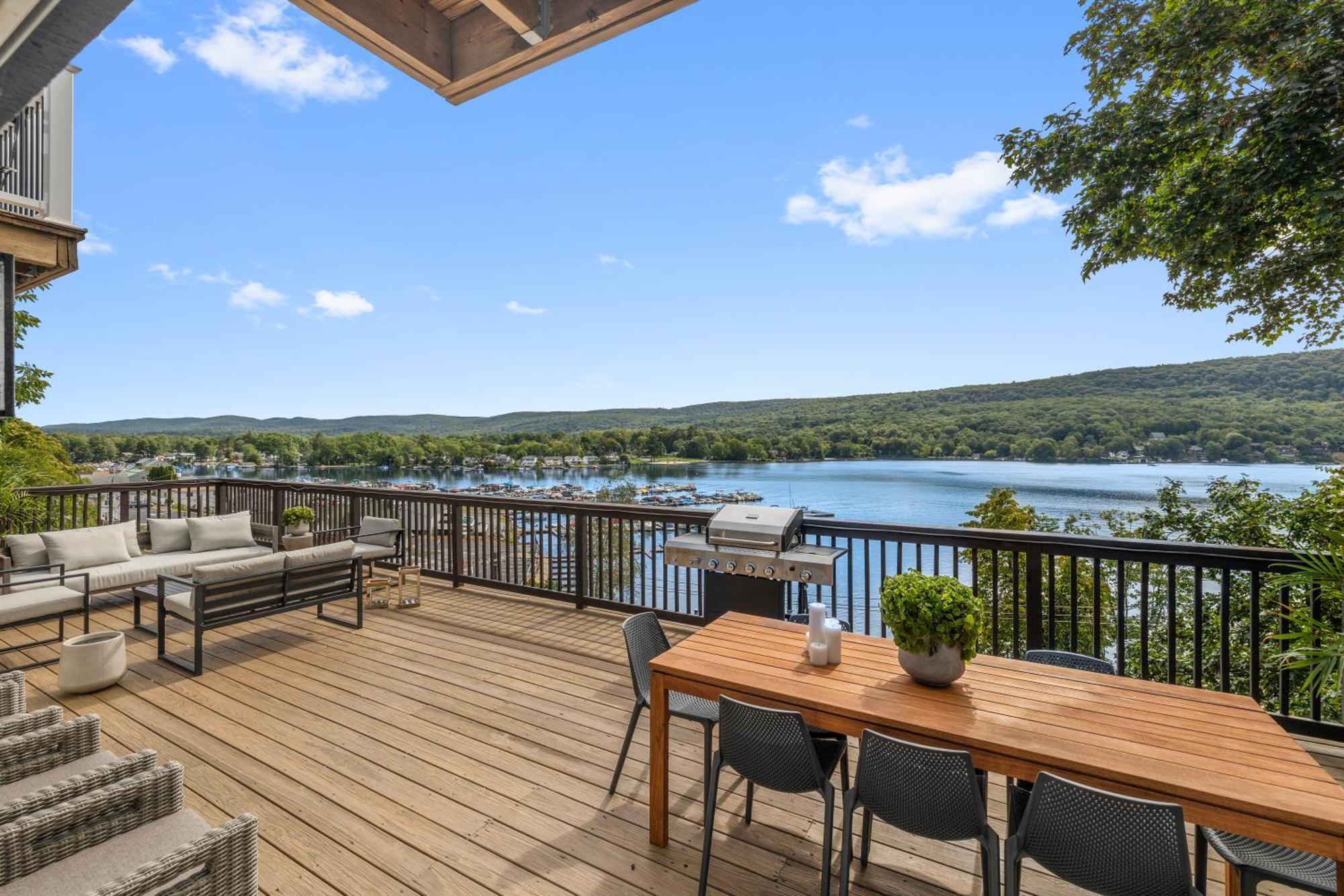 Lakeview House - Hot Tub - Firepit - Stunning Views - Spacious Deck - Cozy Living Room - Bar Greenwood Lake Exteriér fotografie